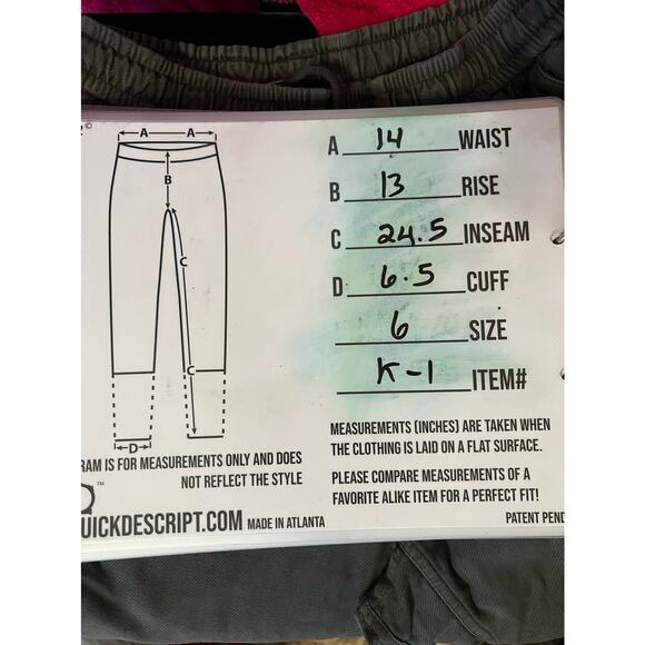 Athleta Farallon Cargo Crop Pants. Cypress color. EUC. Worn once. Size 6 - Picture 11 of 13